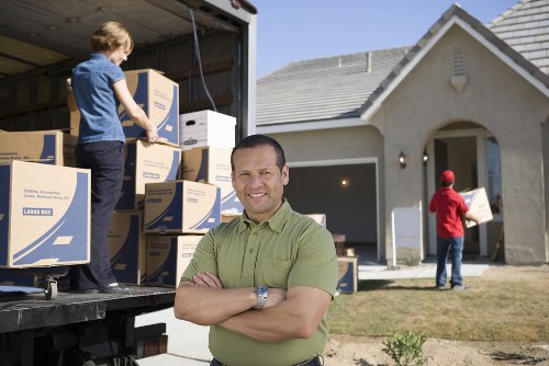 Local truck transport for flats and house relocations in New Addington