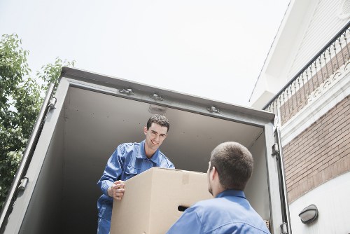 Practical man and van transport option in Newaddington